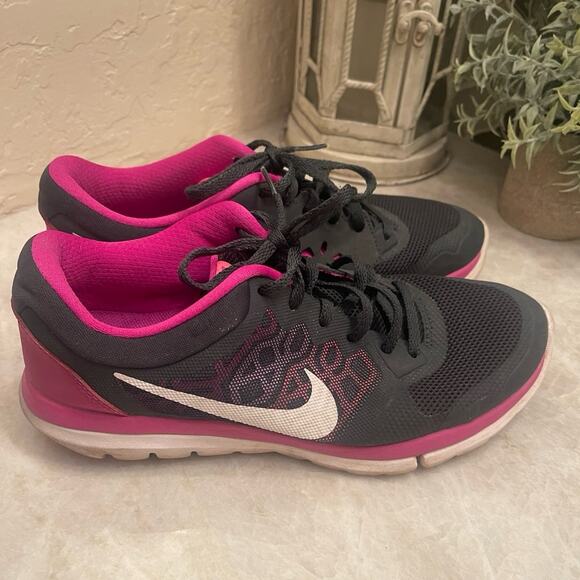 Nike flex run women’s running shoe sz 9 - Picture 1 of 6